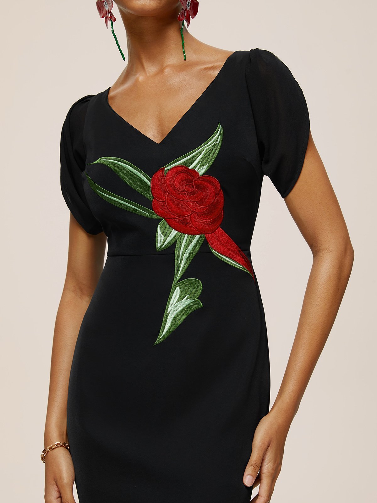 Black Floral Embroidered V Neck Sleeveless Slit Sheath Midi Dress