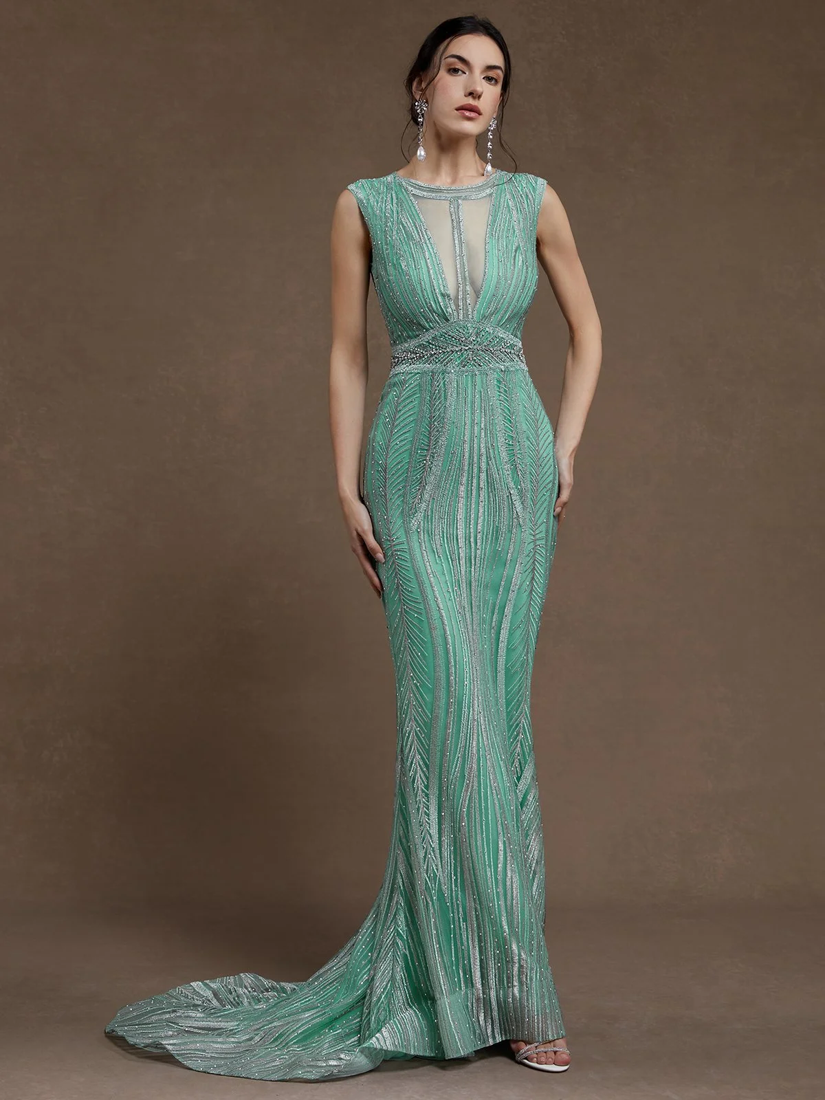 Green Rhinestone Ruched Wedding Dress V Neck Sleeveless Mermaid Gown