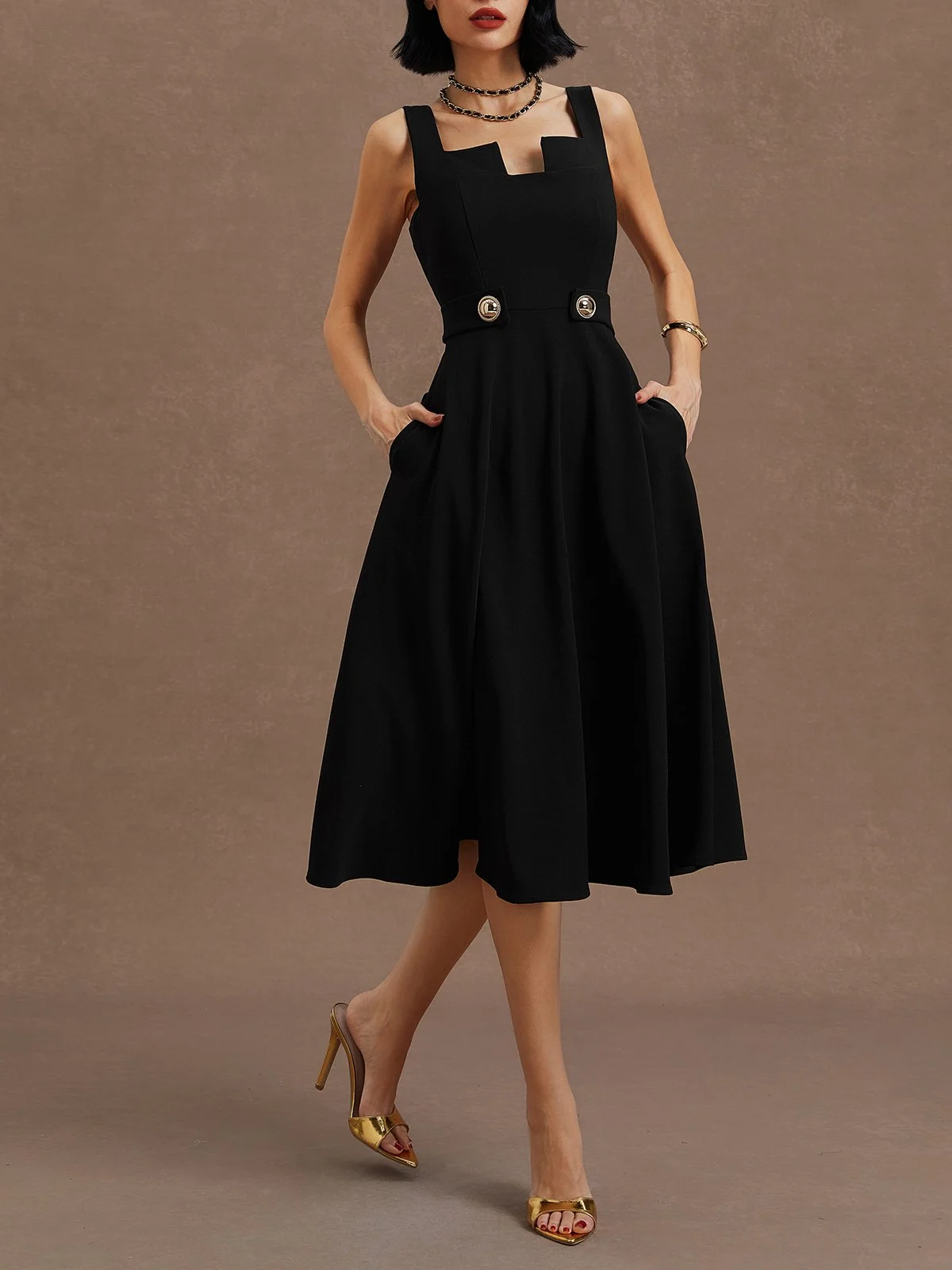Black Buckle Notched Sleeveless A-Line Midi Dress