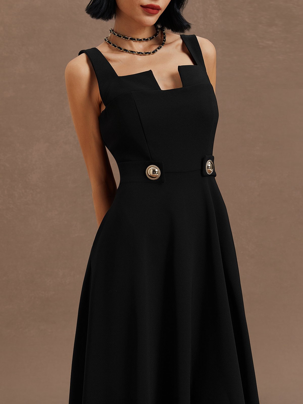 Black Buckle Notched Sleeveless A-Line Midi Dress