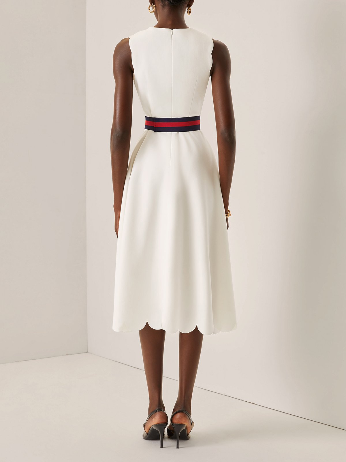 White Buckle Classic Crew Neck Sleeveless A-Line Midi Dress