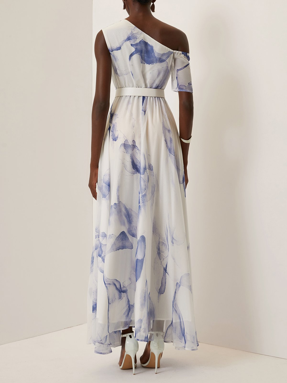 Blue Printing Asymmetric Chiffon One Shoulder Short Sleeve A-Line Maxi Dress