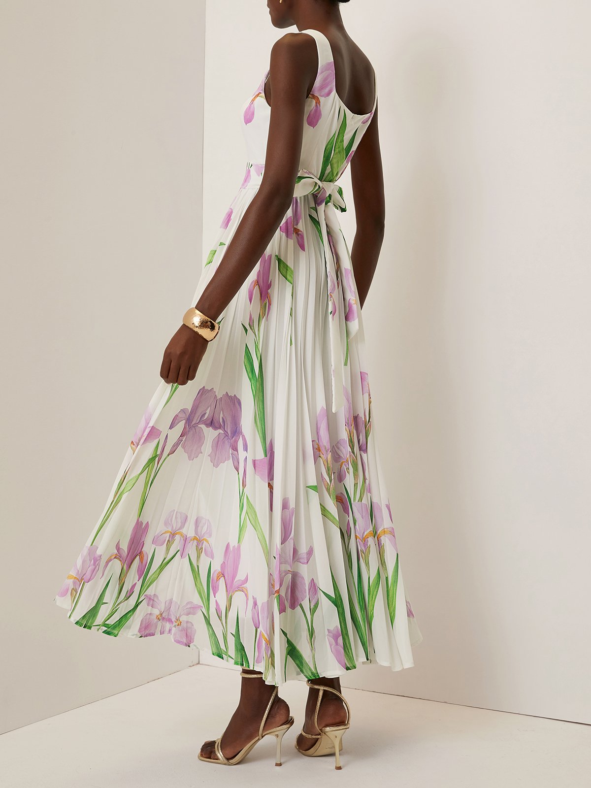 White Pleated Floral Chiffon Square Neck Sleeveless A-Line Maxi Dress