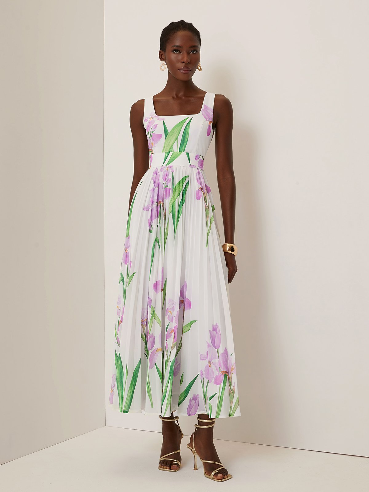 White Pleated Floral Chiffon Square Neck Sleeveless A-Line Maxi Dress