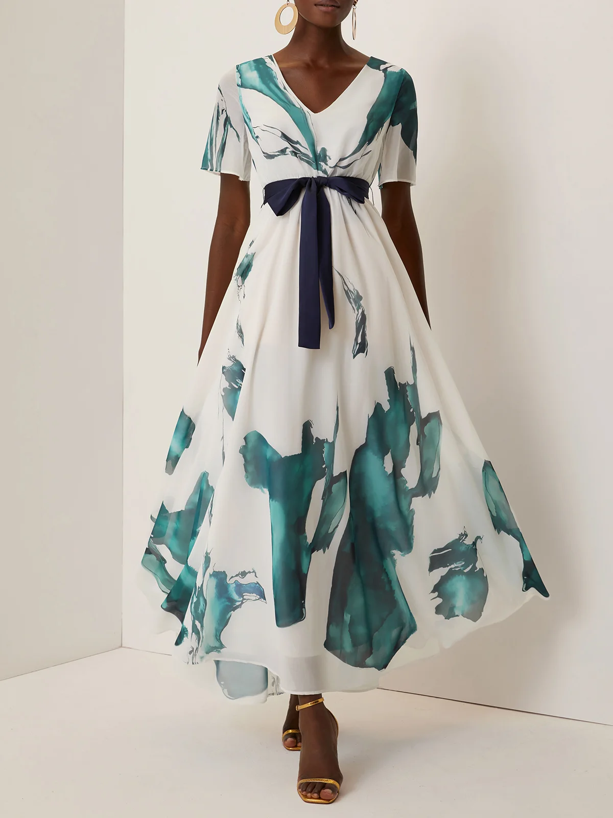 Blue Printing Chiffon V Neck Short Sleeve A-Line Maxi Dress