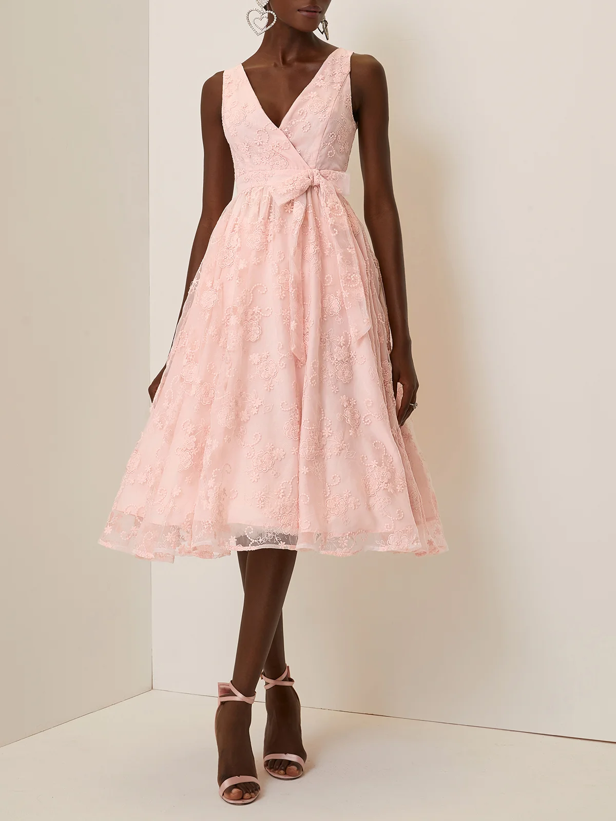 Light Pink Bow Classic V Neck Sleeveless A-Line Midi Dress