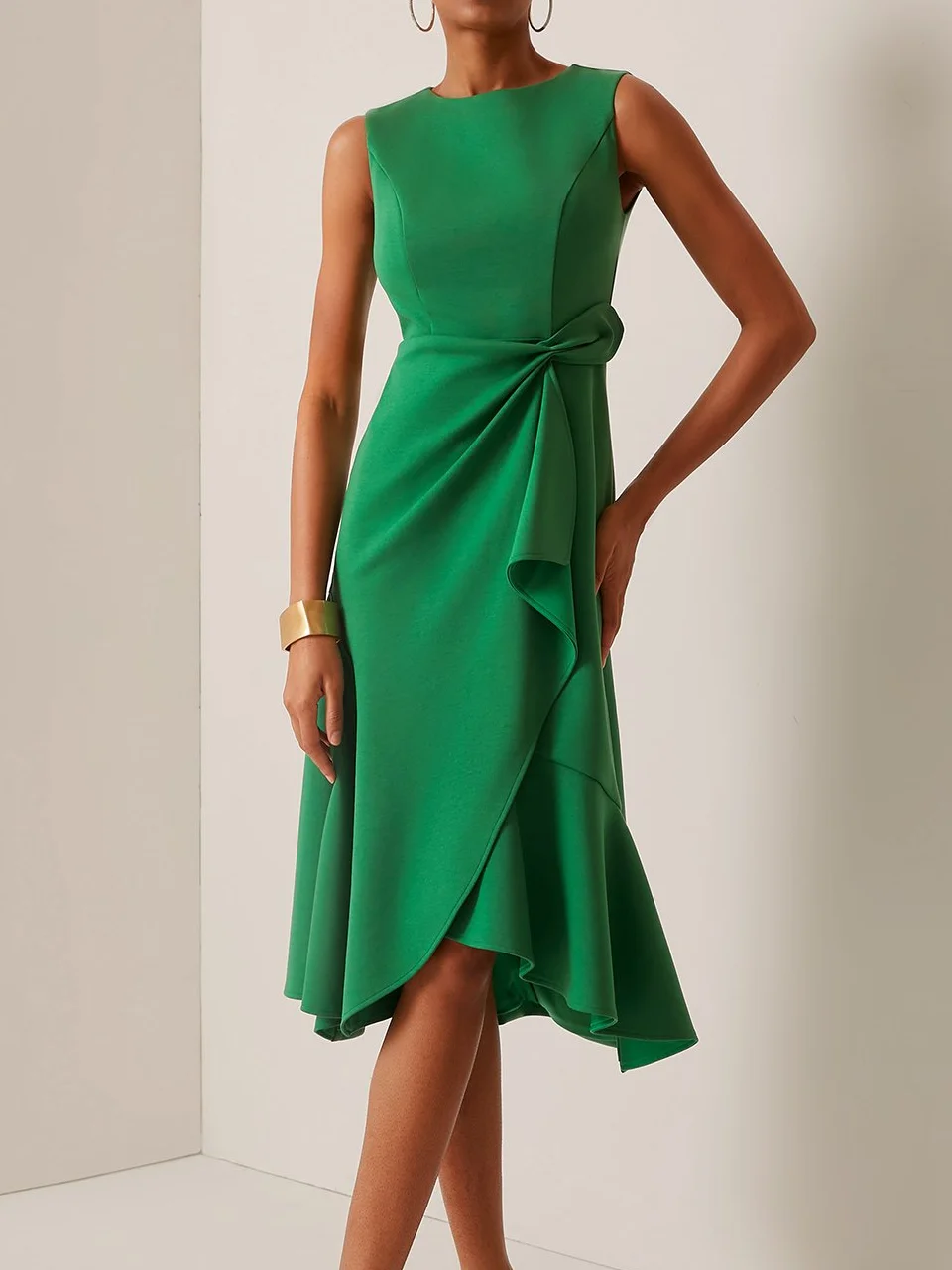 Green Commuting Sleeveless Boat Neck Plain A-line Midi Dress