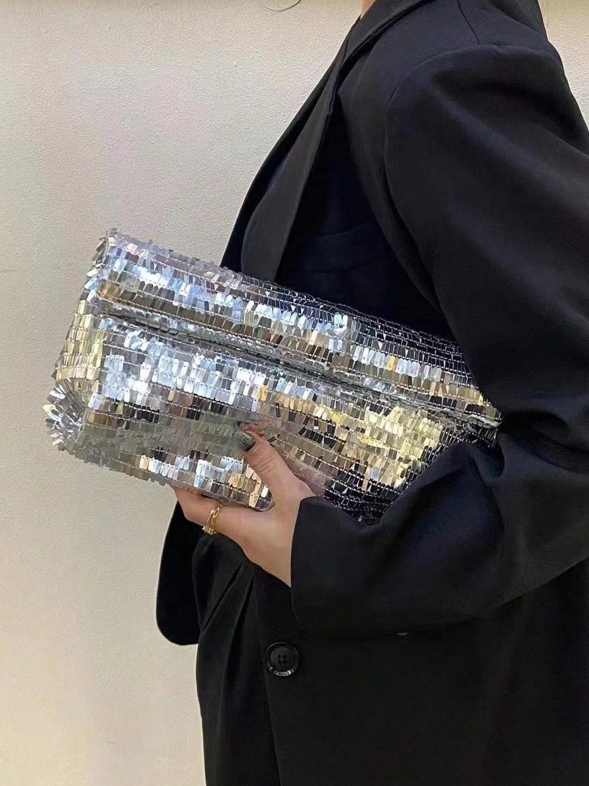 Sparkling Silver Sequined Magnetic Envelope Clutch Bag