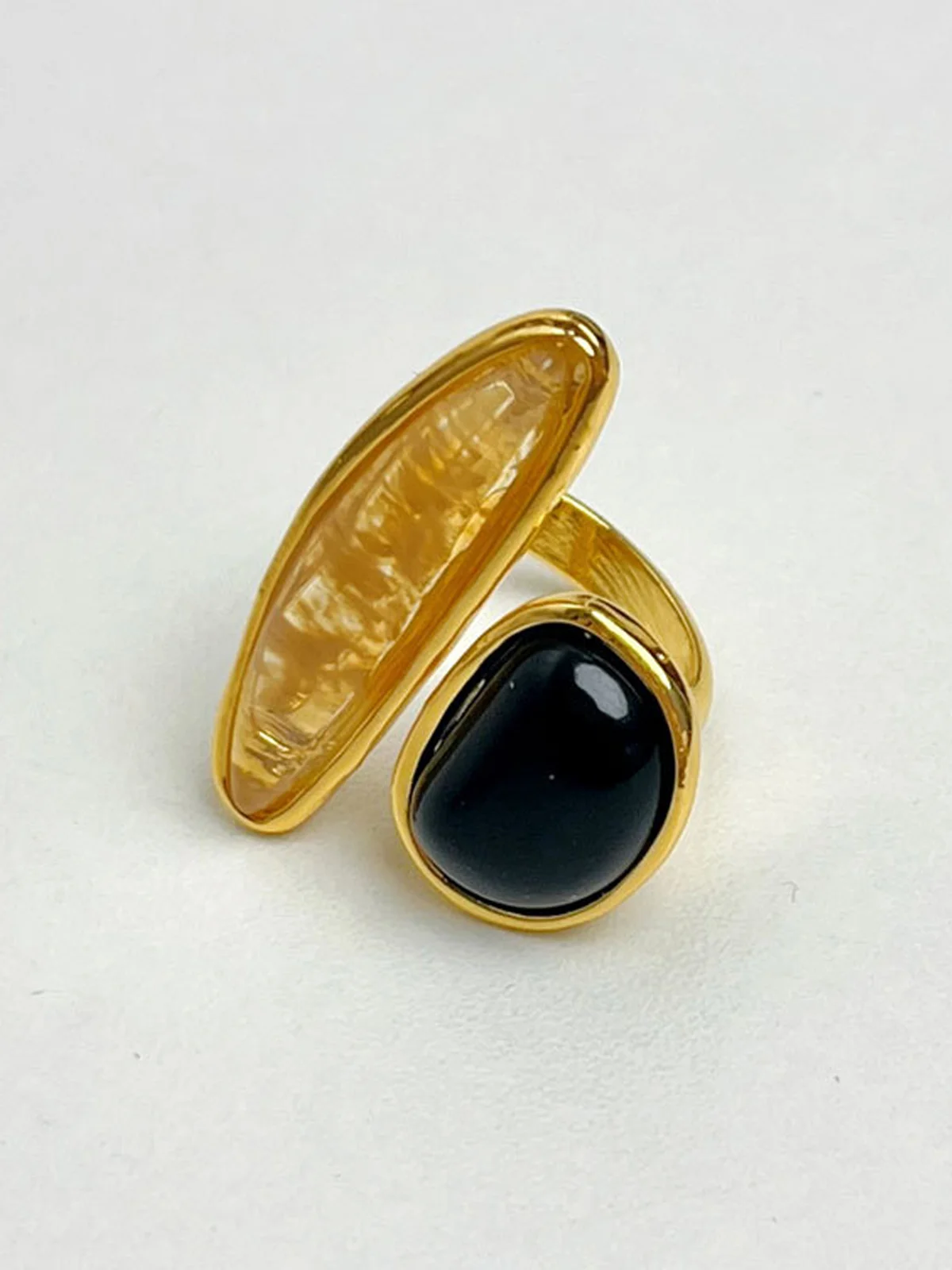 Urban Golden Plain Ring