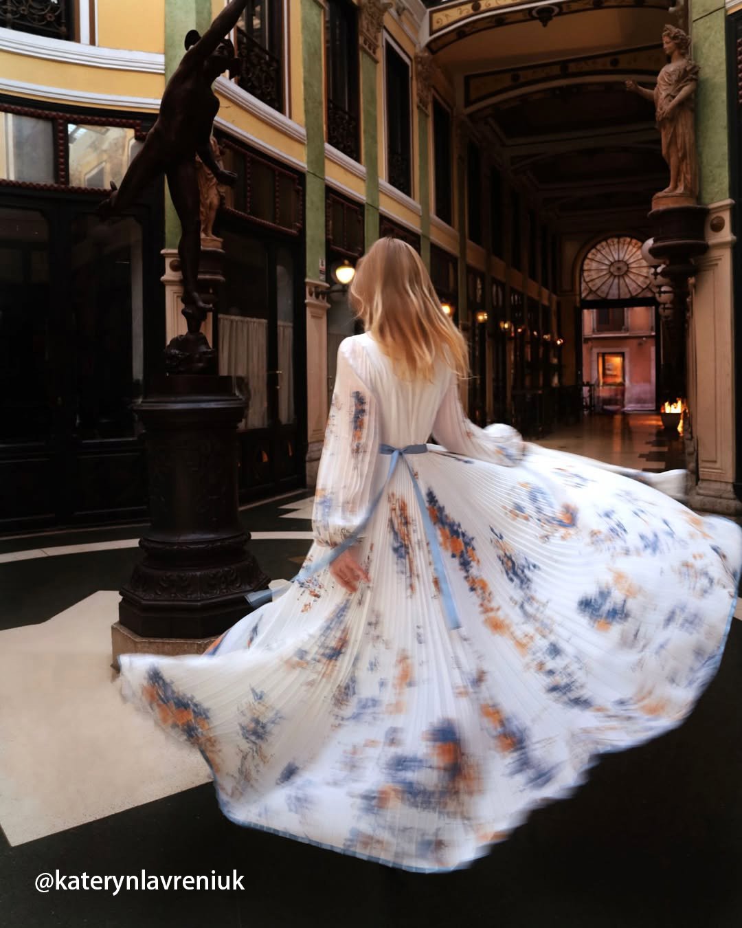White Pleated Chiffon V Neck Floral Long Sleeve Balloon Sleeve A-Line Maxi Dress