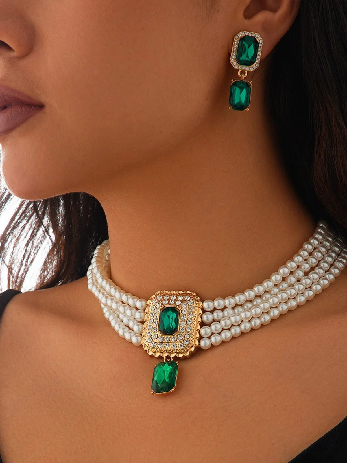 Pearl Neckless And Earrings Sets