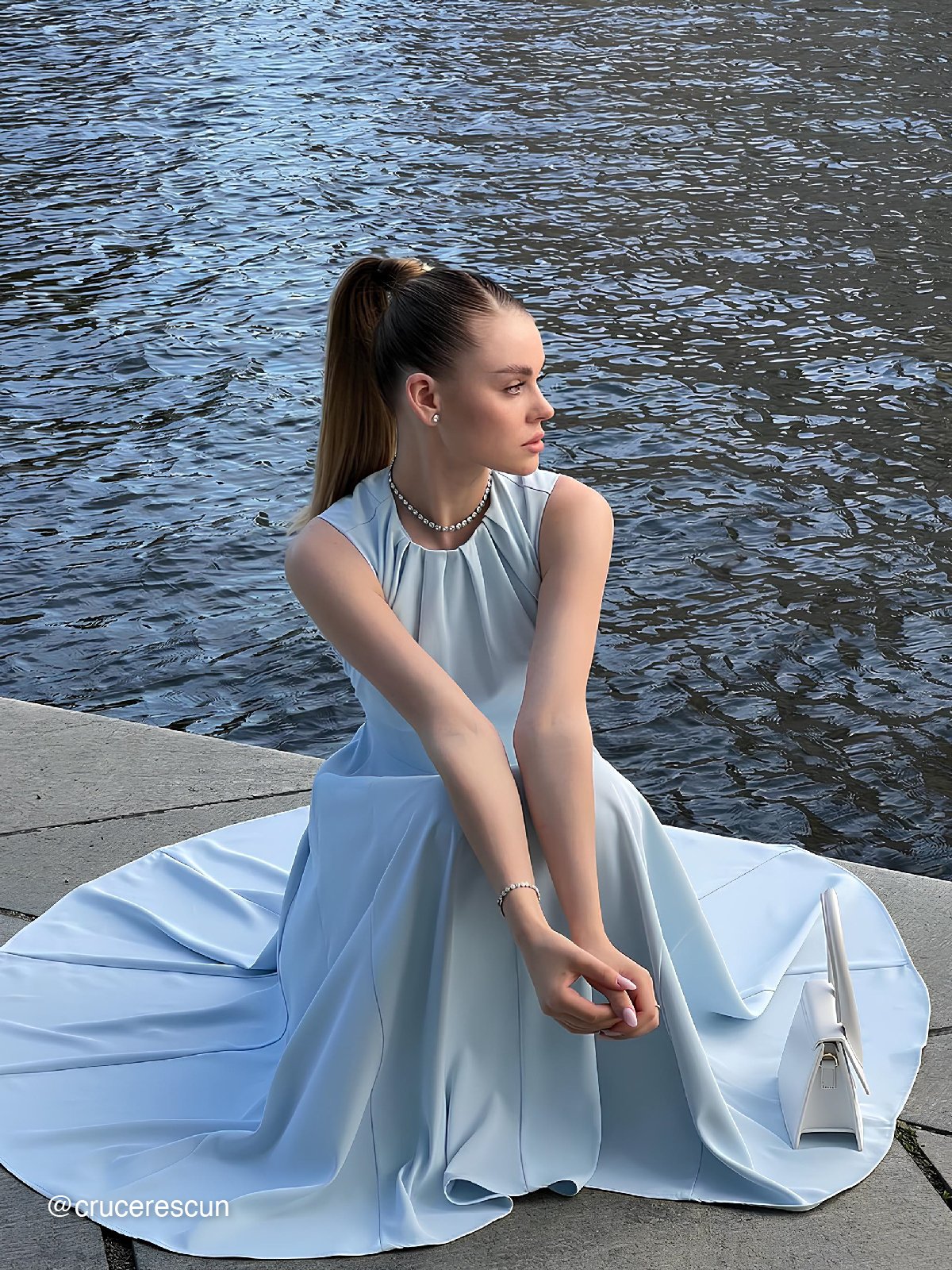 Blue Ruched Crew Neck Sleeveless A-Line Midi Dress