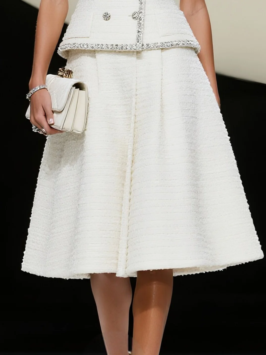 Women White Piping Buckle Lapel Collar Sleeveless Dressy Coat With Skirt Two-Piece Set