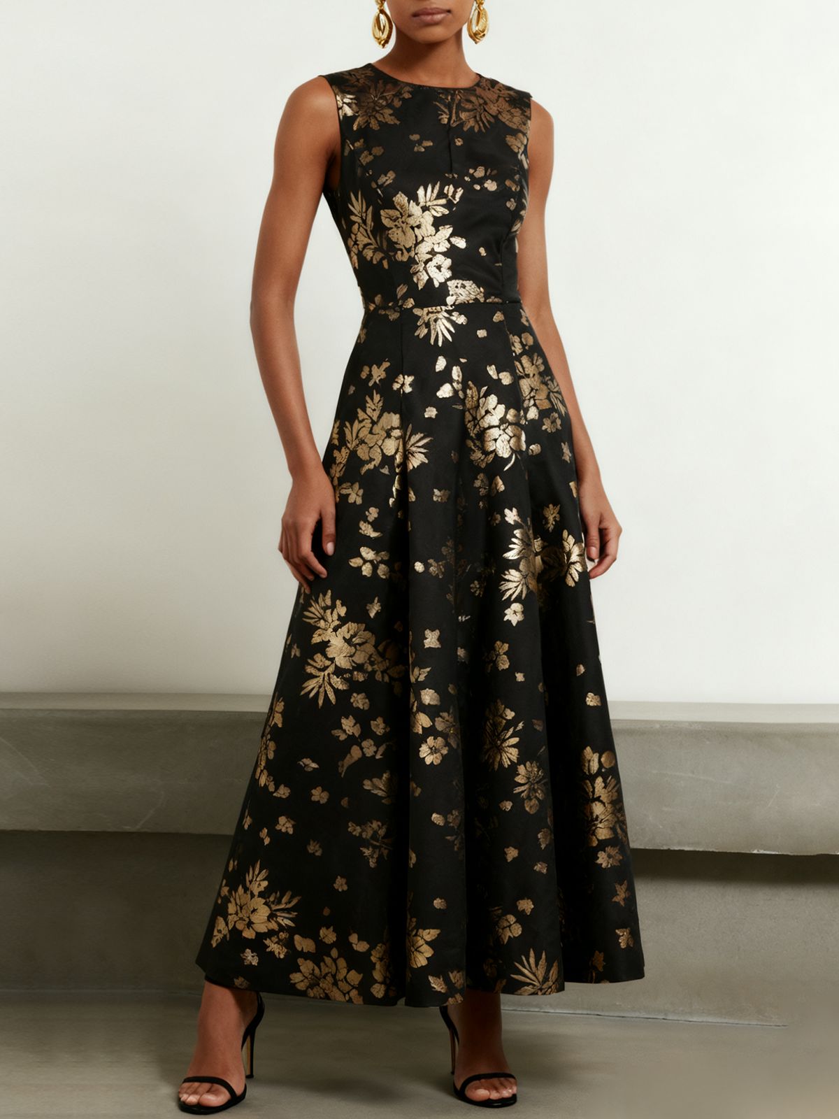 Black Stamped Bronzing Satin Crew Neck Sleeveless A-Line Maxi Dress